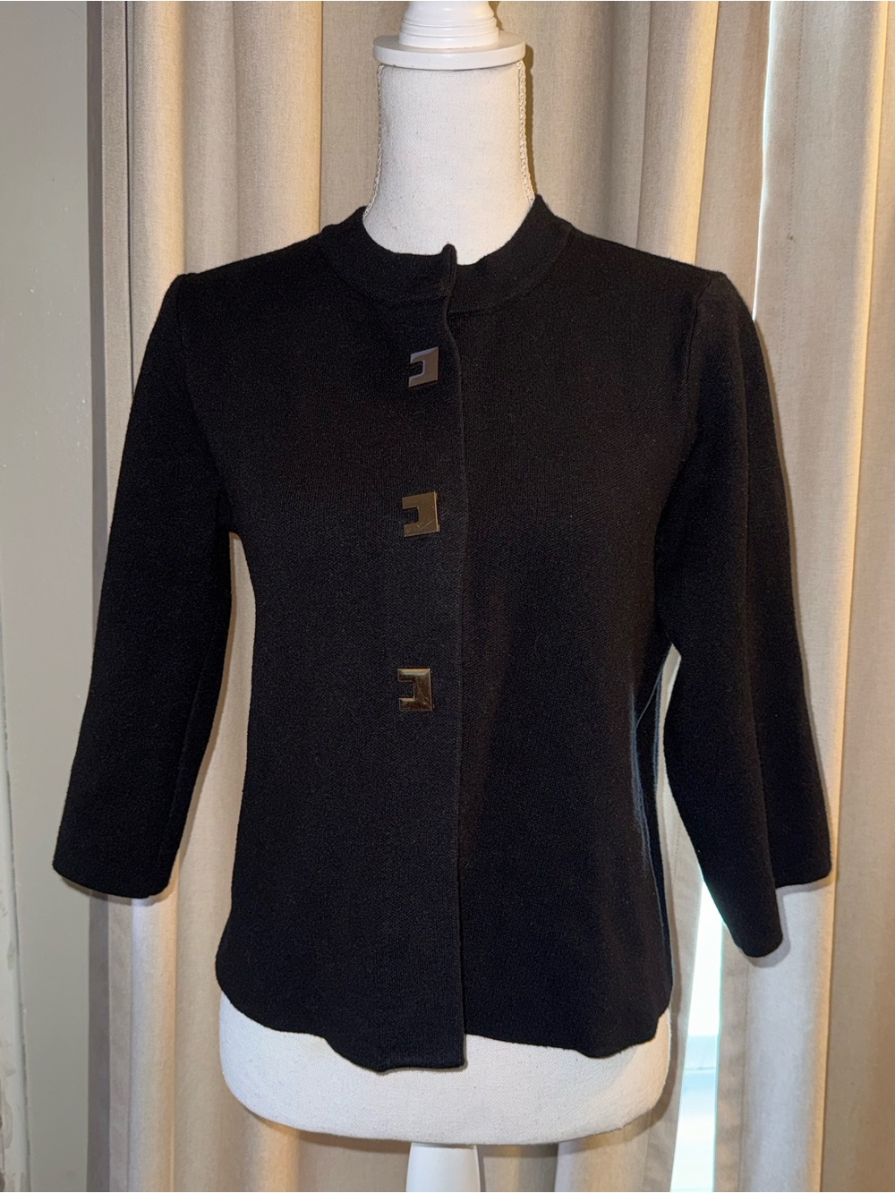 Carolyn Taylor Black Cropped Boxy Jacket with Geometric Buttons